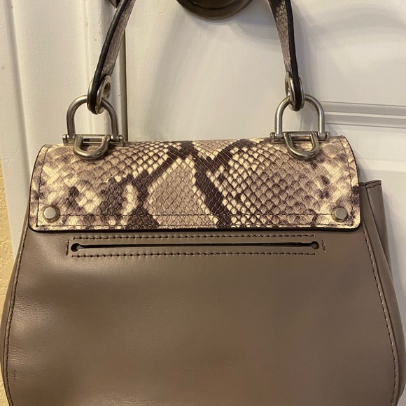 Women handbag - Picture 3 of 4